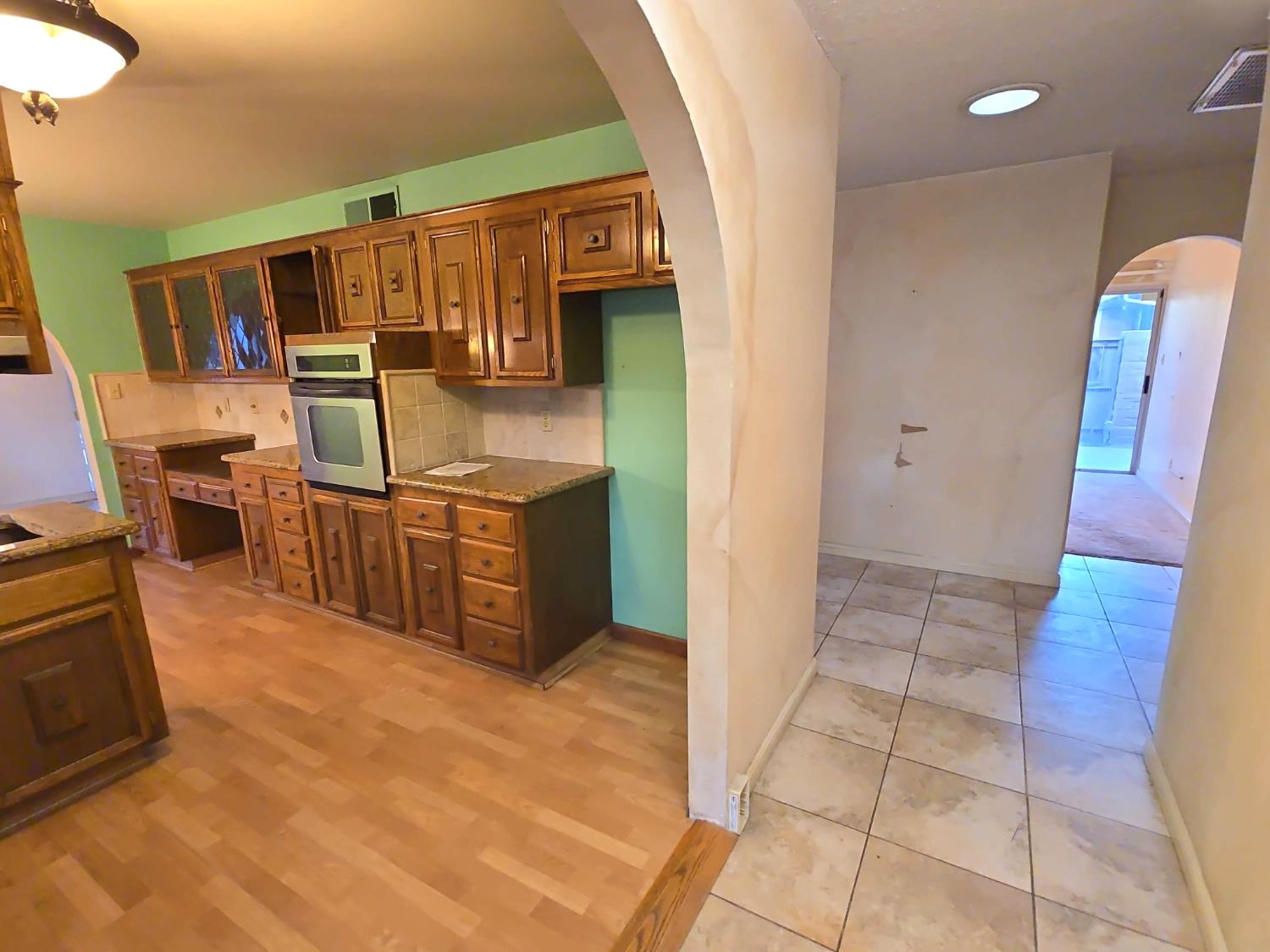 5064 N Wishon Ave #A, Fresno, CA 93704