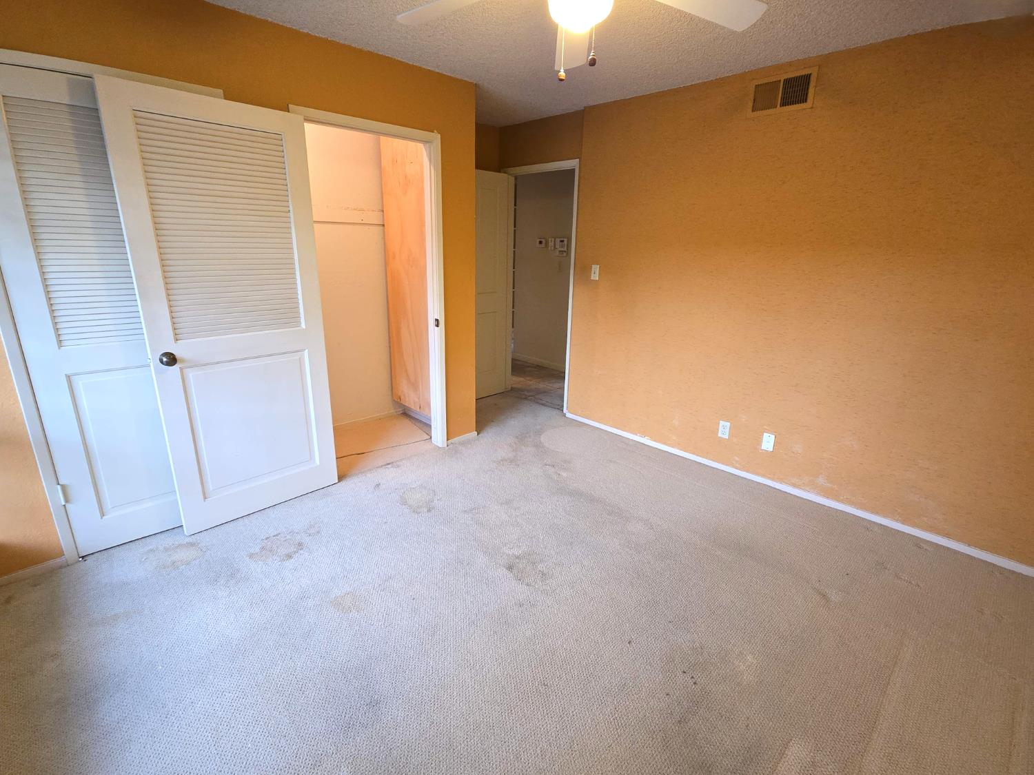 5064 N Wishon Ave #A, Fresno, CA 93704