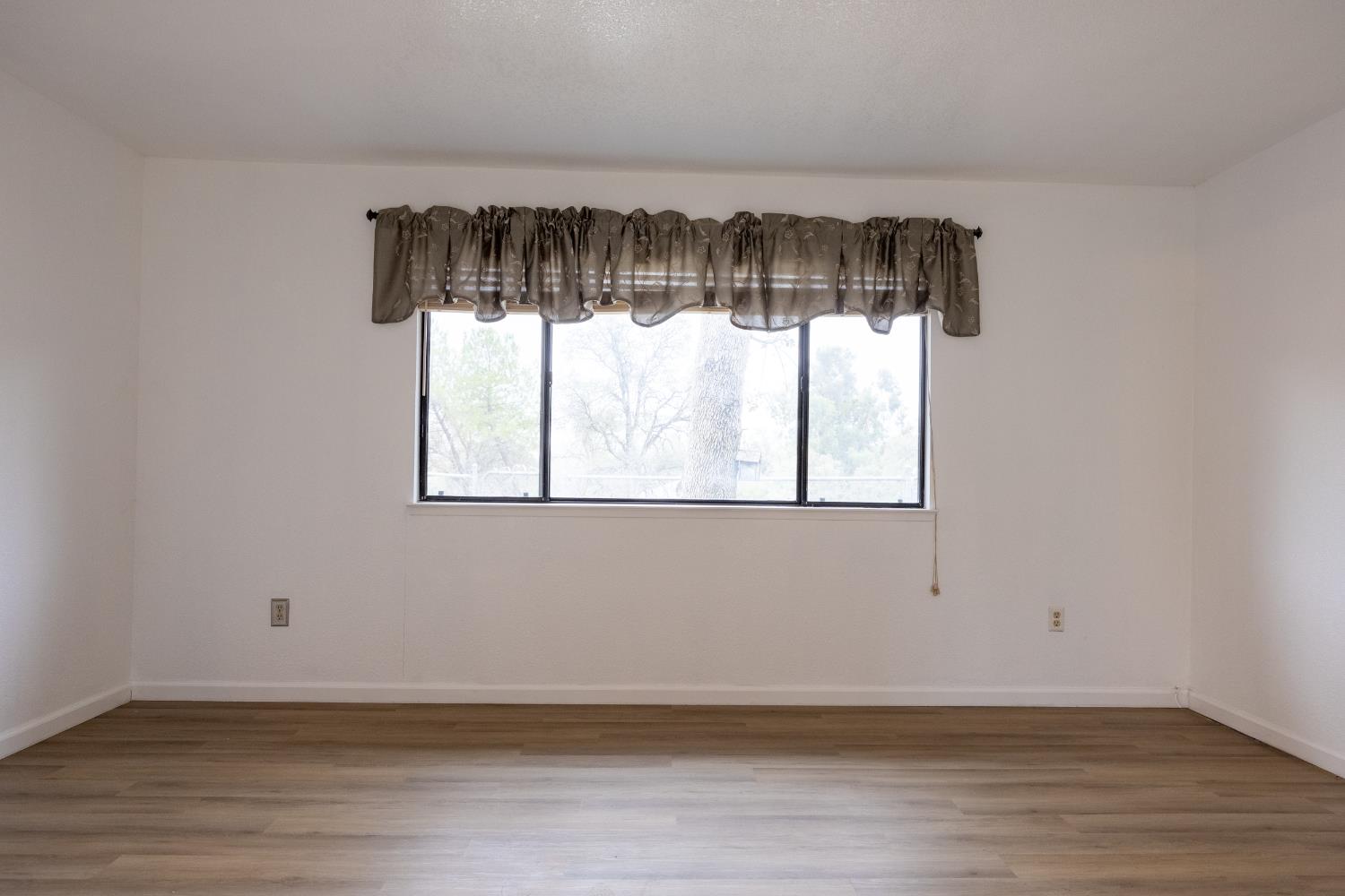 42058 Wild Stallion Ct, Coarsegold, CA 93614