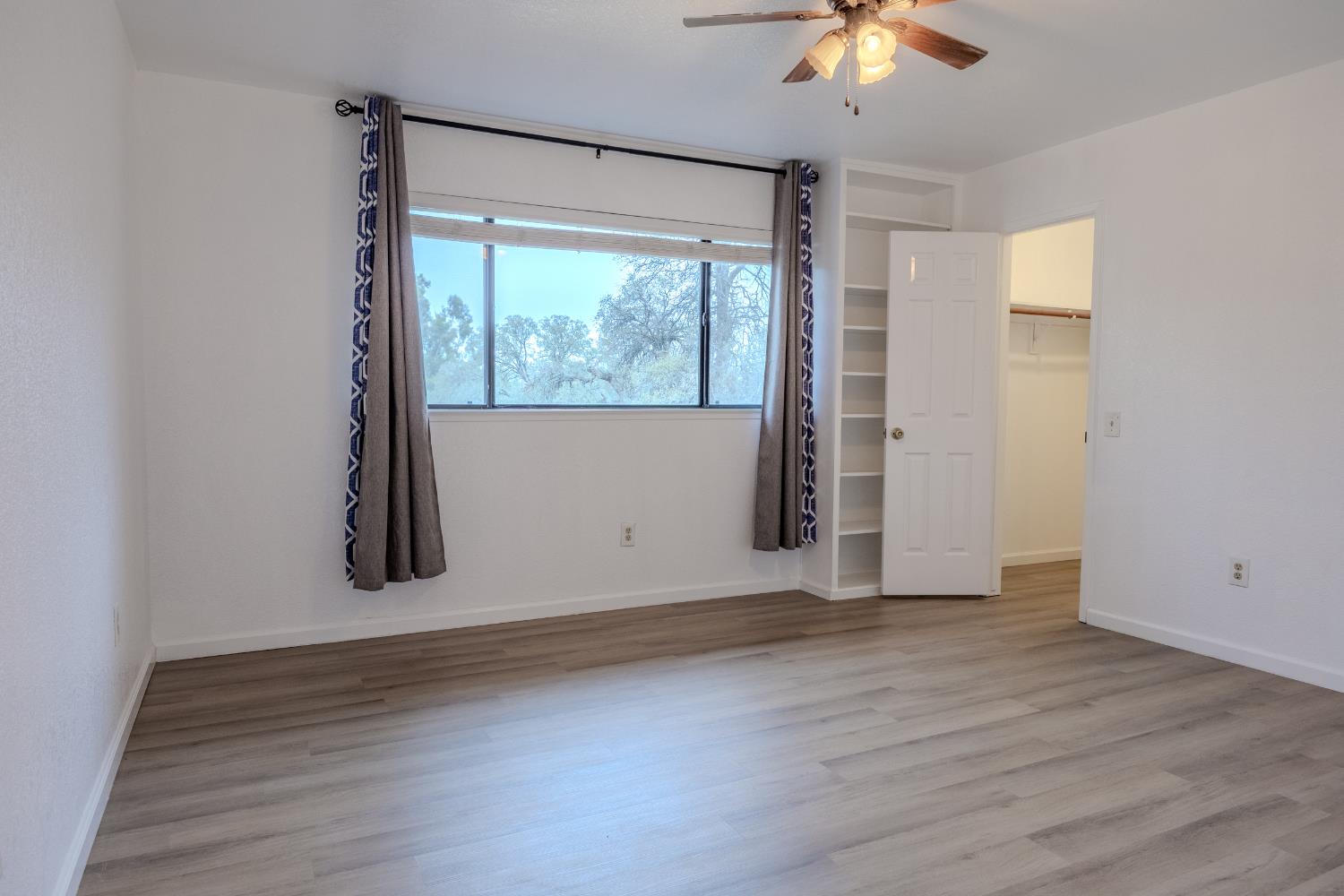 42058 Wild Stallion Ct, Coarsegold, CA 93614