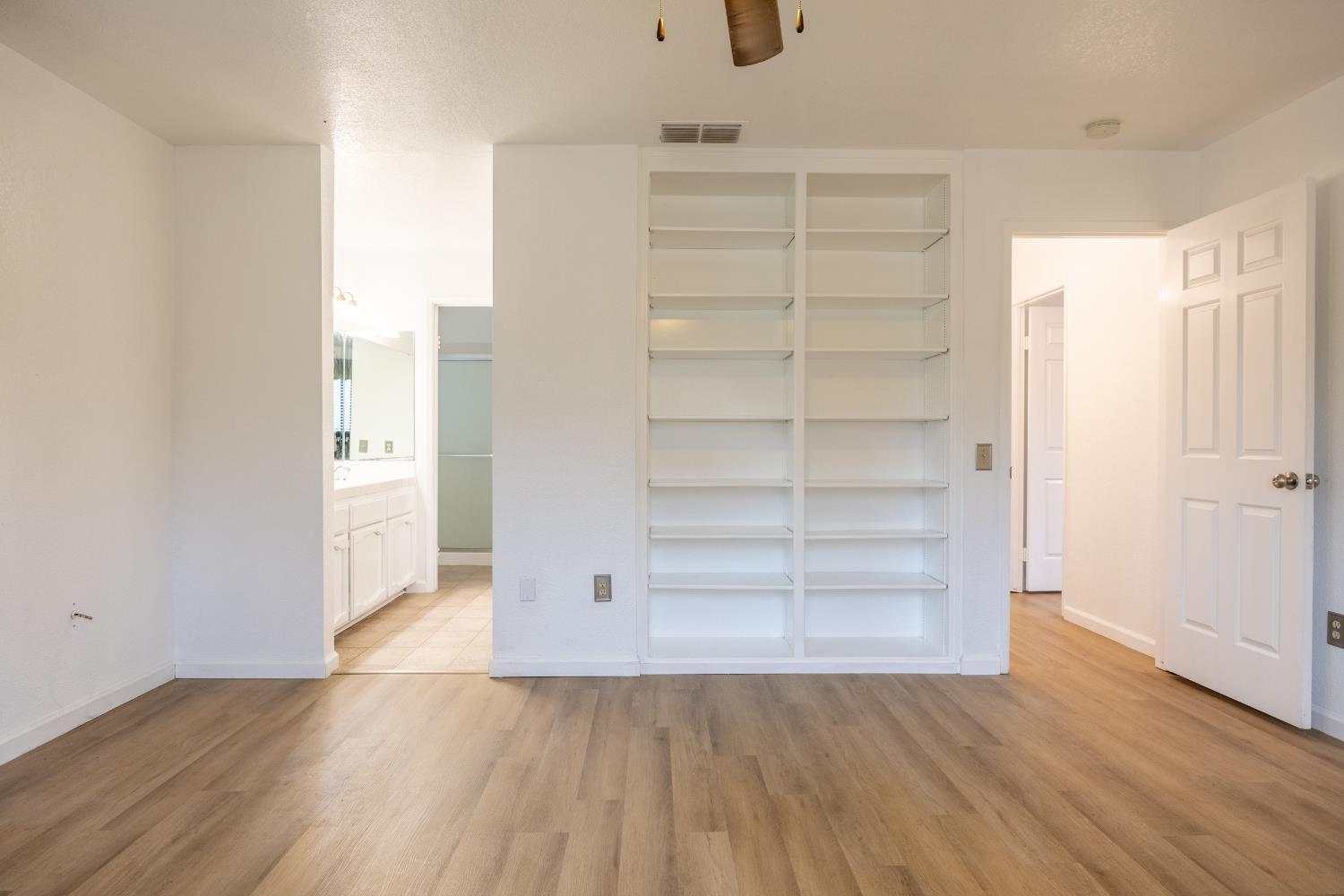 42058 Wild Stallion Ct, Coarsegold, CA 93614