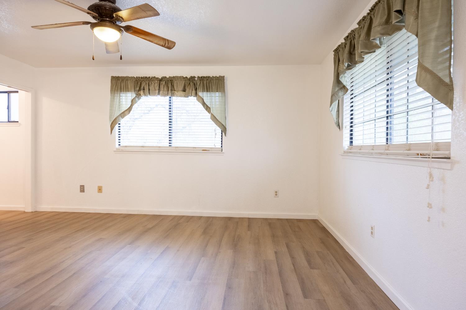 42058 Wild Stallion Ct, Coarsegold, CA 93614