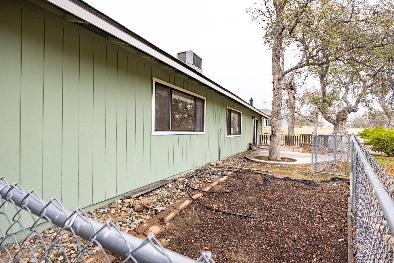 42058 Wild Stallion Ct, Coarsegold, CA 93614