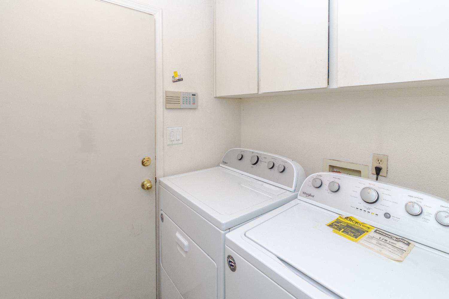 2189 E Pinedale Ave, Fresno, CA 93720