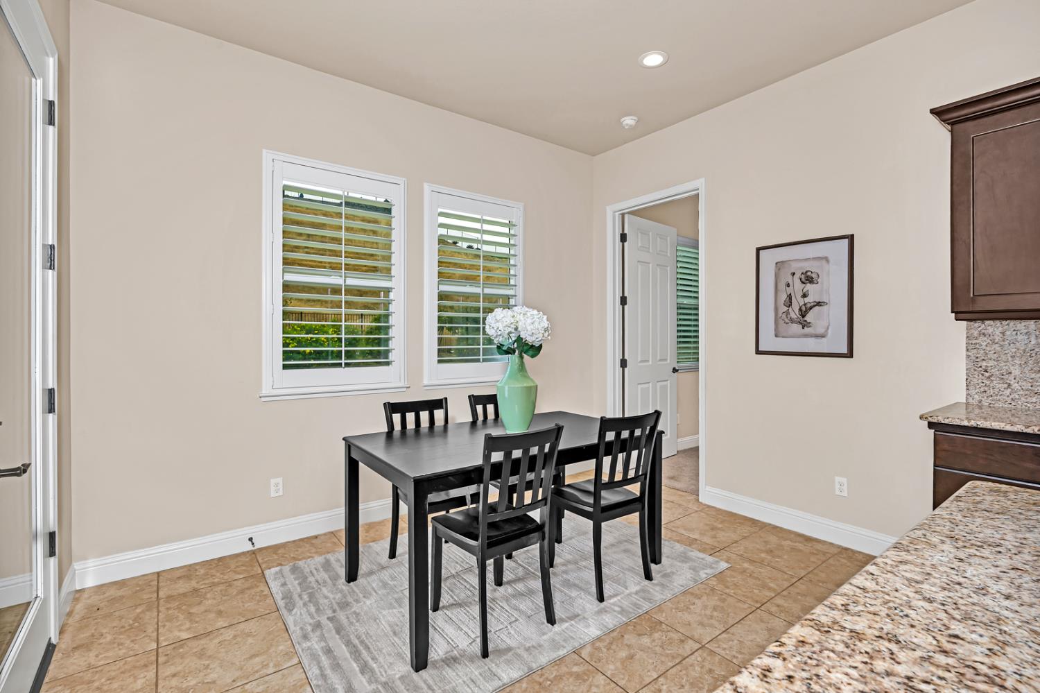 18677 Via Bellagio, Friant, CA 93626