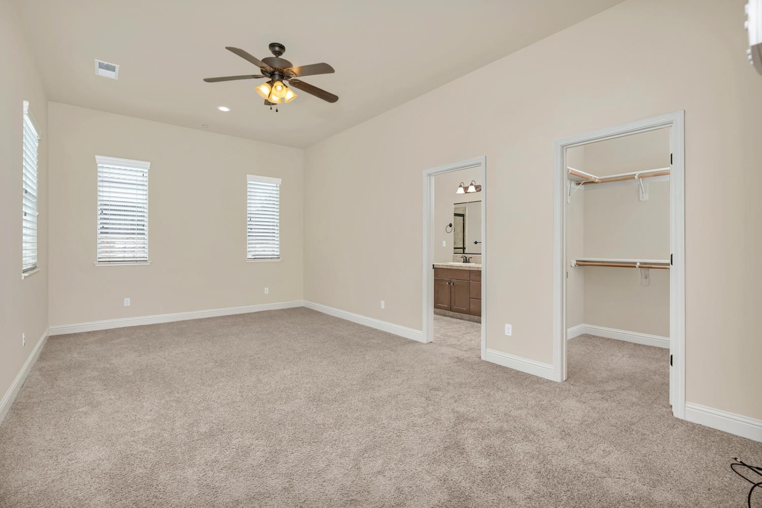 18677 Via Bellagio, Friant, CA 93626