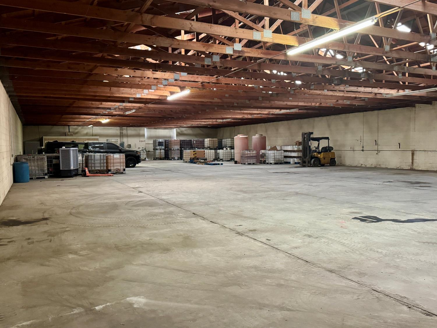 20390 Main St, Stratford, CA 93266