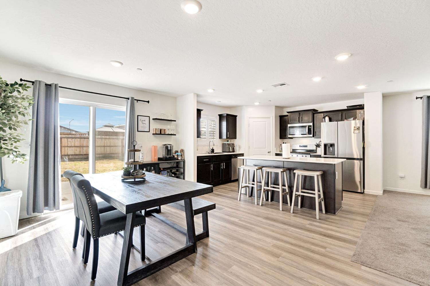 1533 Concord Ave, Madera, CA 93637