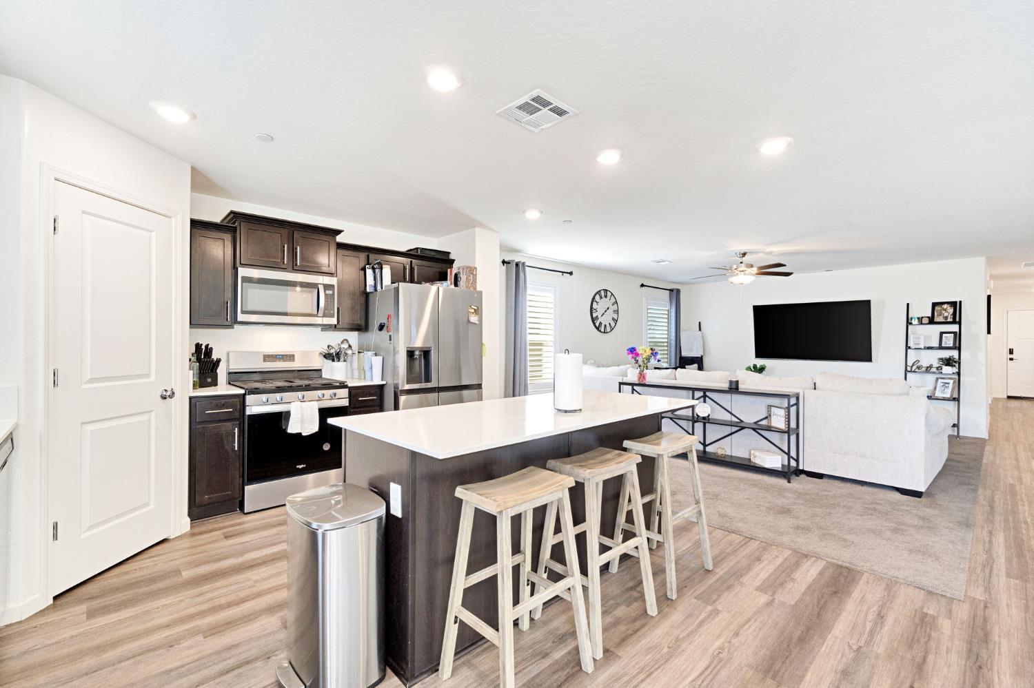 1533 Concord Ave, Madera, CA 93637