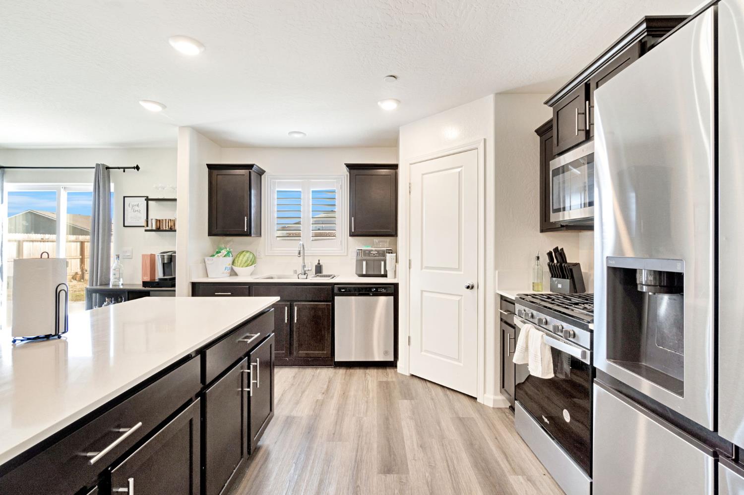 1533 Concord Ave, Madera, CA 93637