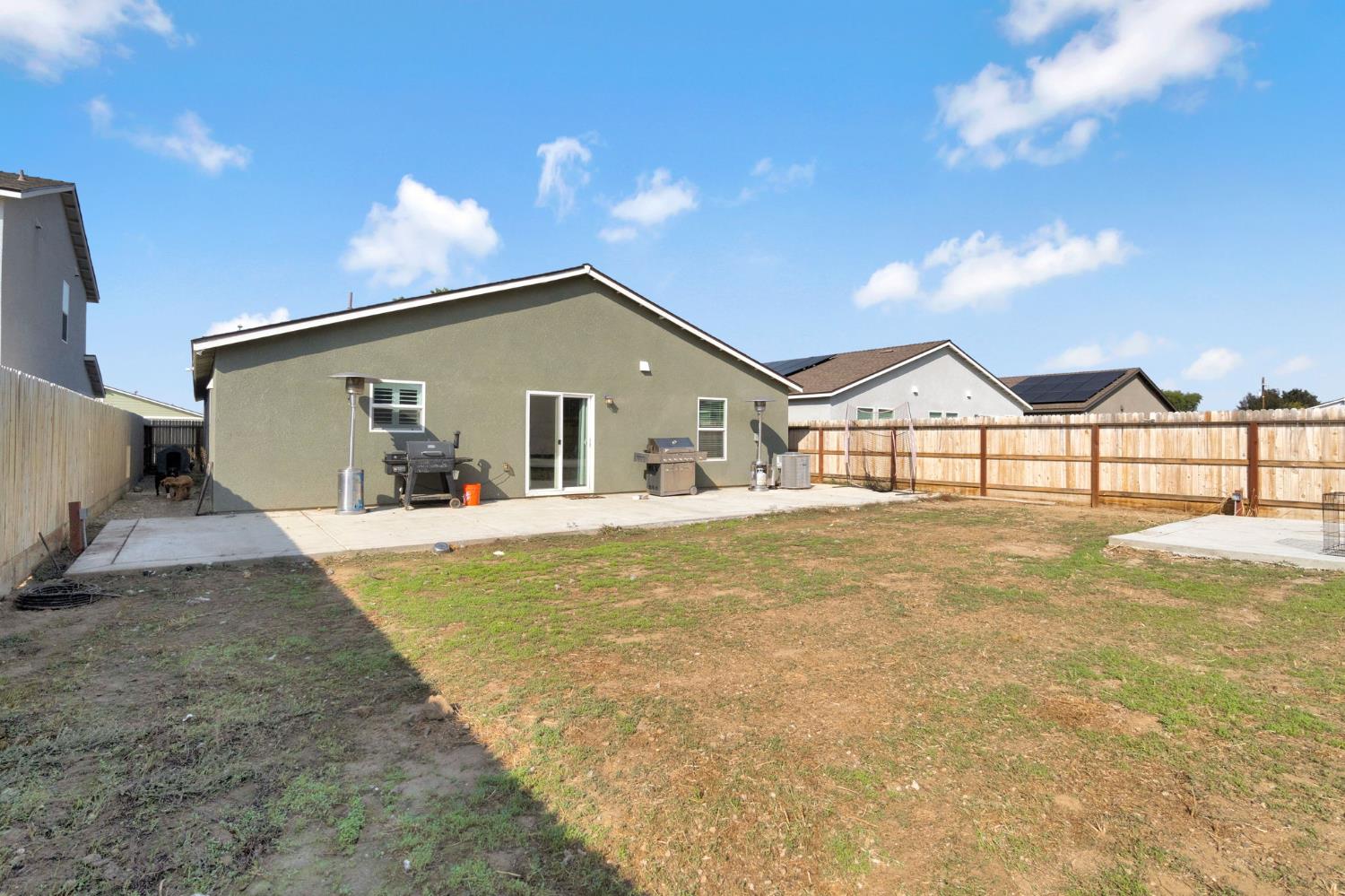 1533 Concord Ave, Madera, CA 93637