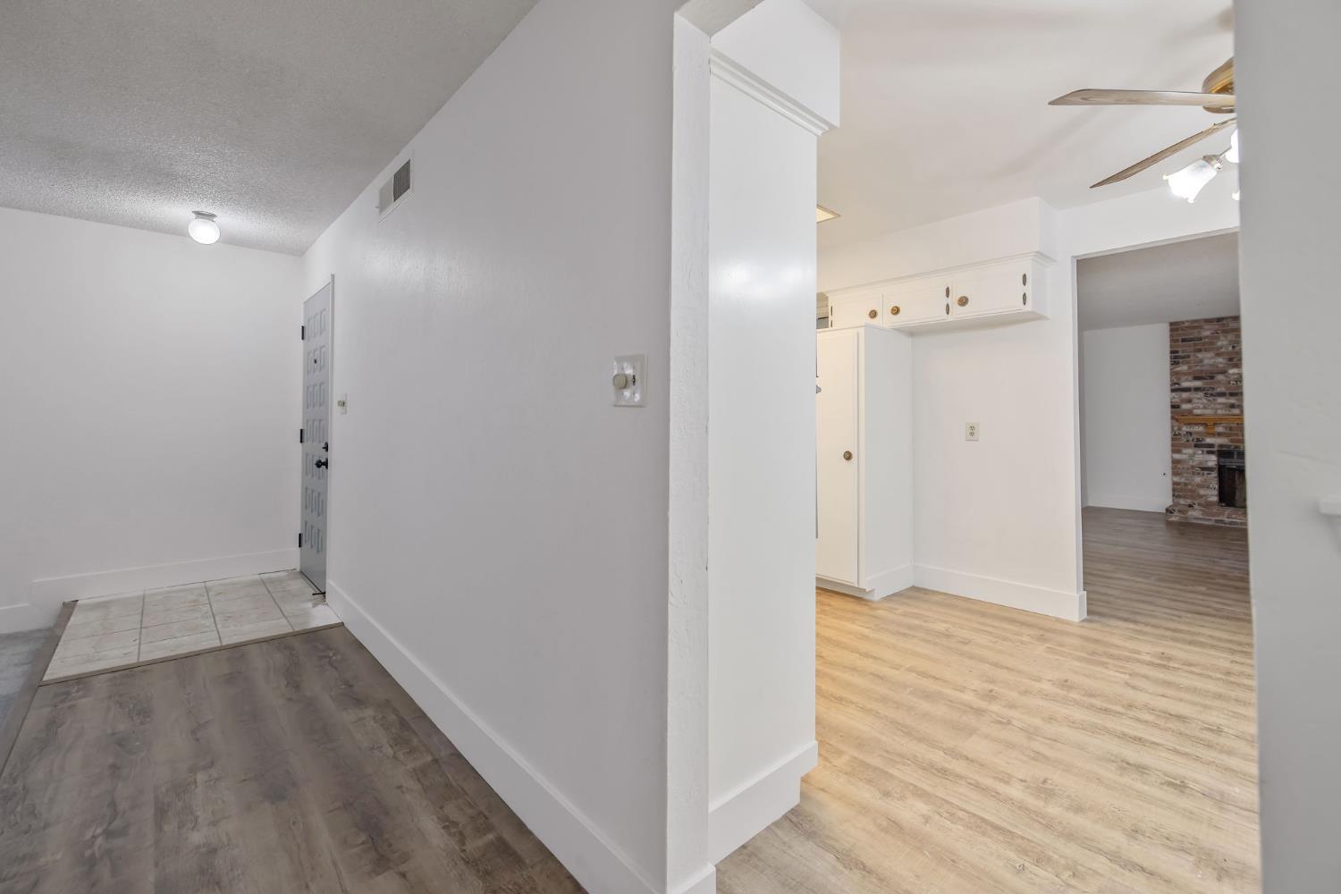 4652 W Richert Ave, Fresno, CA 93722