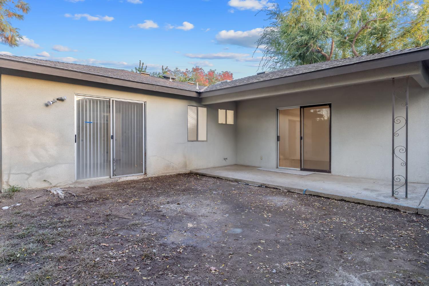 4652 W Richert Ave, Fresno, CA 93722