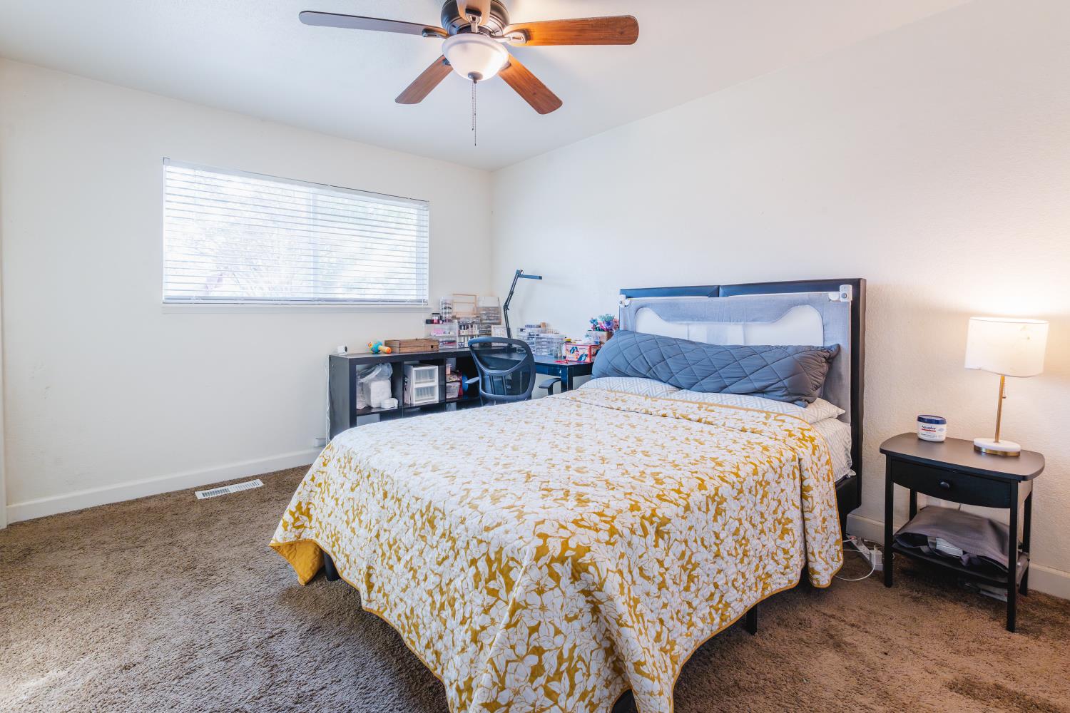 5038 E Weathermaker, Fresno, CA 93727