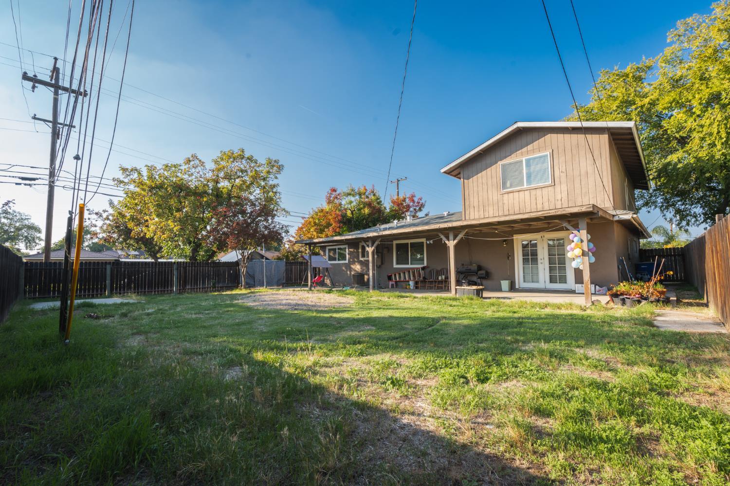 5038 E Weathermaker, Fresno, CA 93727