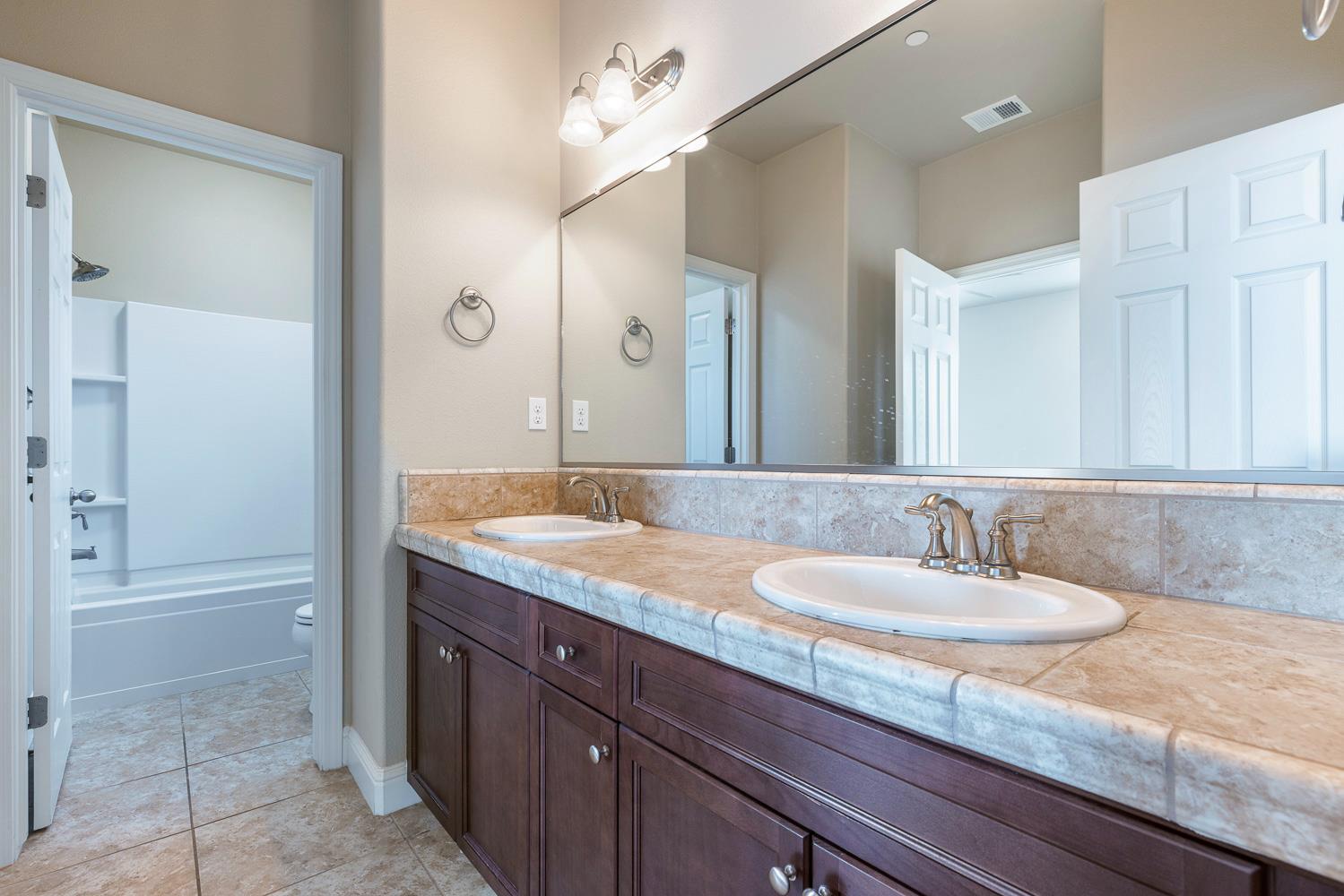 18978 Via Bellagio, Friant, CA 93626