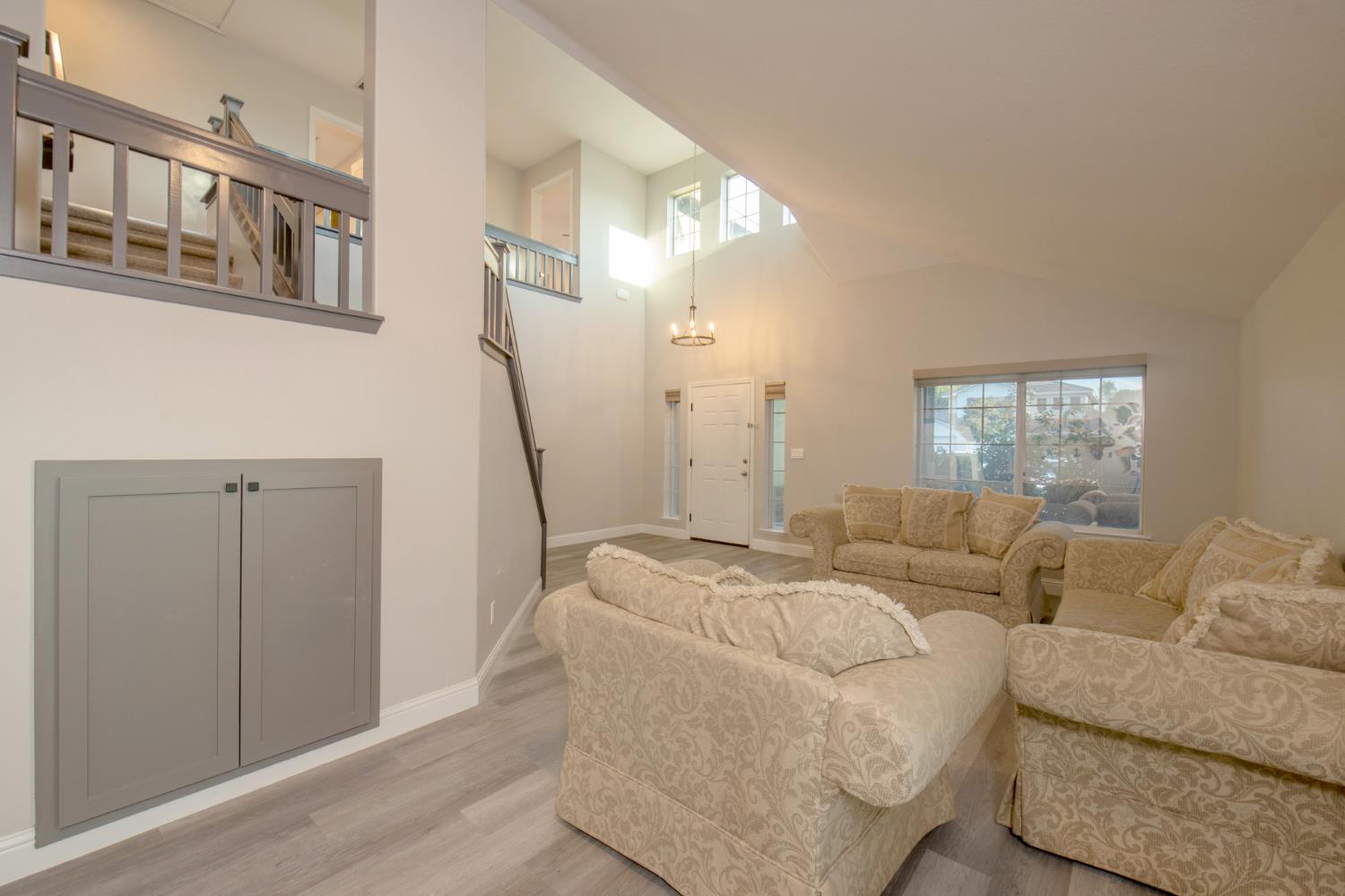 2776 Palo Alto, Fresno, CA 93611