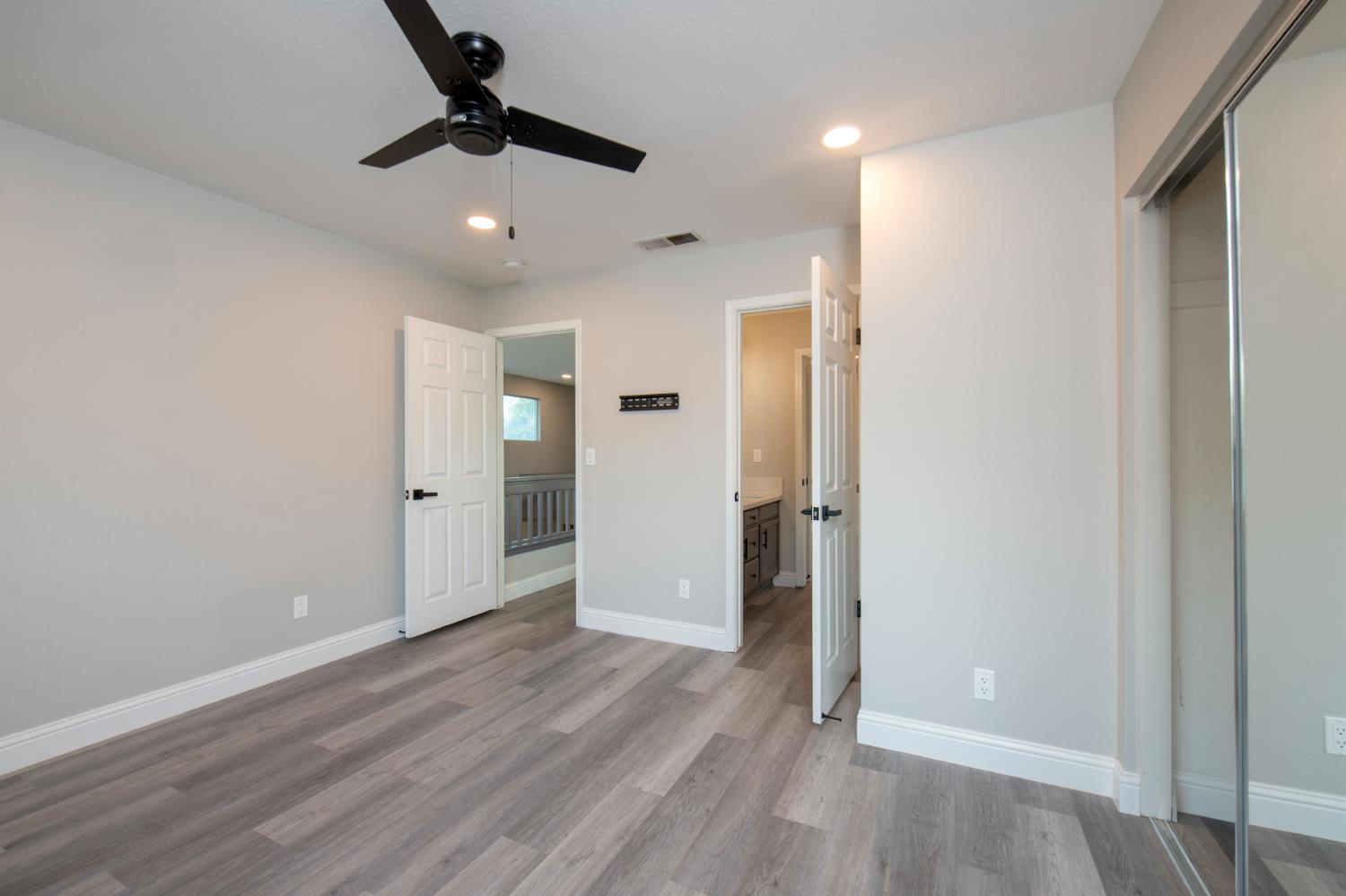 2776 Palo Alto, Fresno, CA 93611