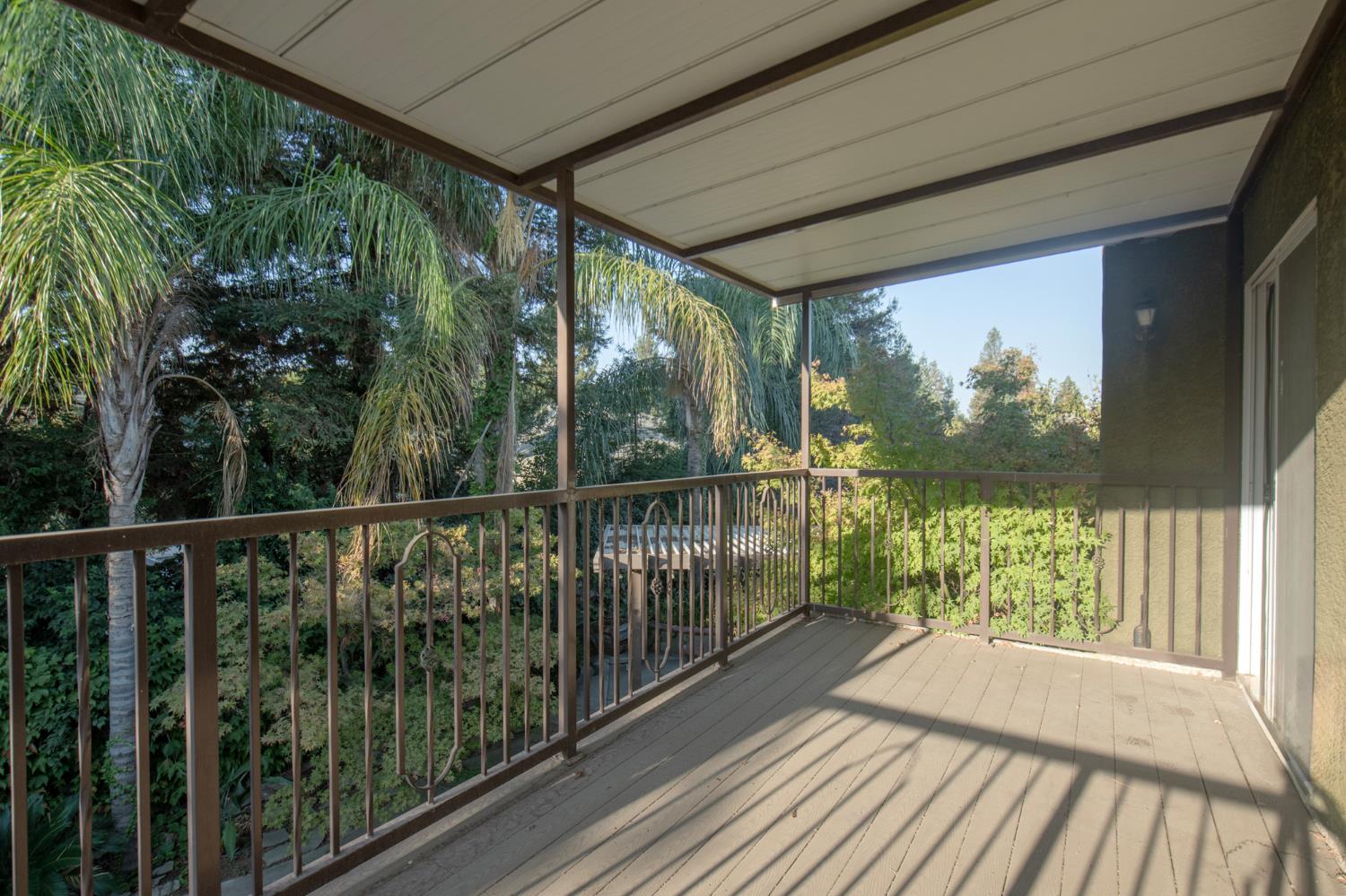 2776 Palo Alto, Fresno, CA 93611