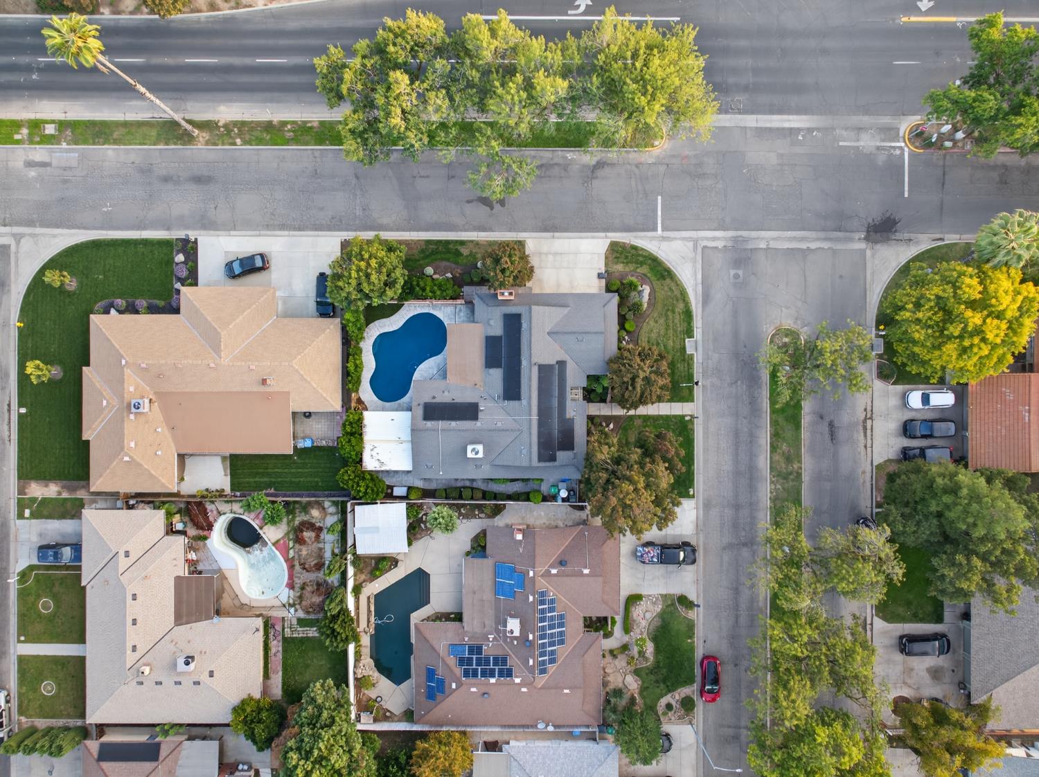 101 Mainberry Dr, Madera, CA 93637