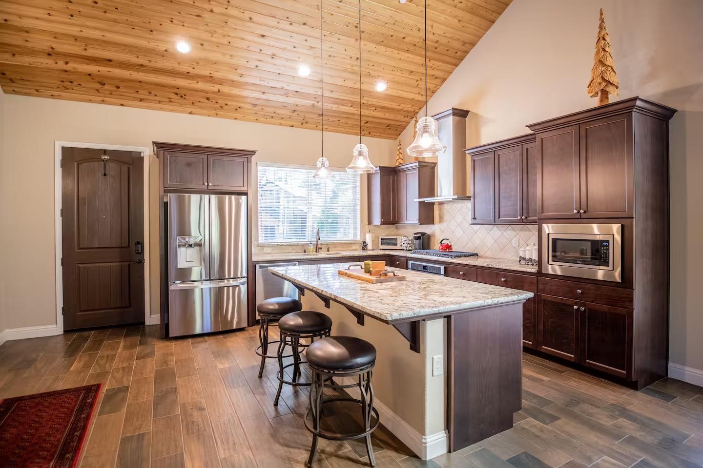 39571 Weldon Corral, Shaver Lake, CA 93664