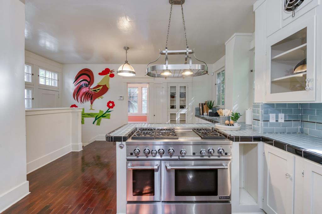 605 E Home Ave, Fresno, CA 93728