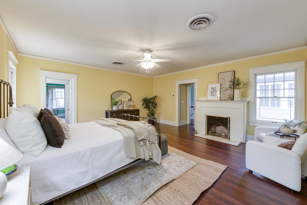 605 E Home Ave, Fresno, CA 93728