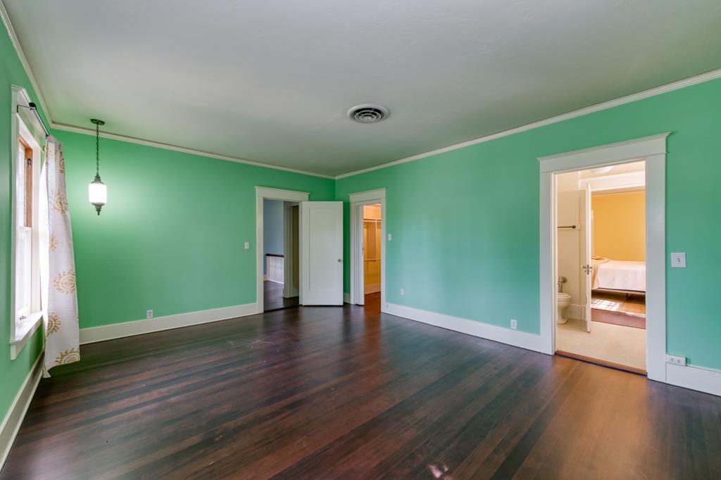 605 E Home Ave, Fresno, CA 93728