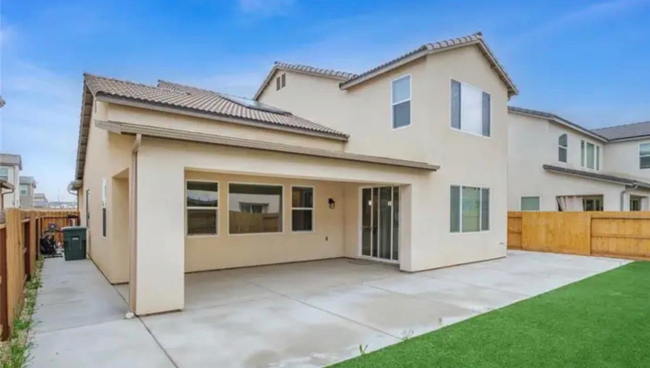 4291 N Cresta Ave, Fresno, CA 93723