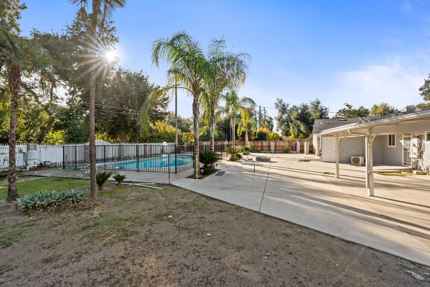 5454 E Butler Ave, Fresno, CA 93727