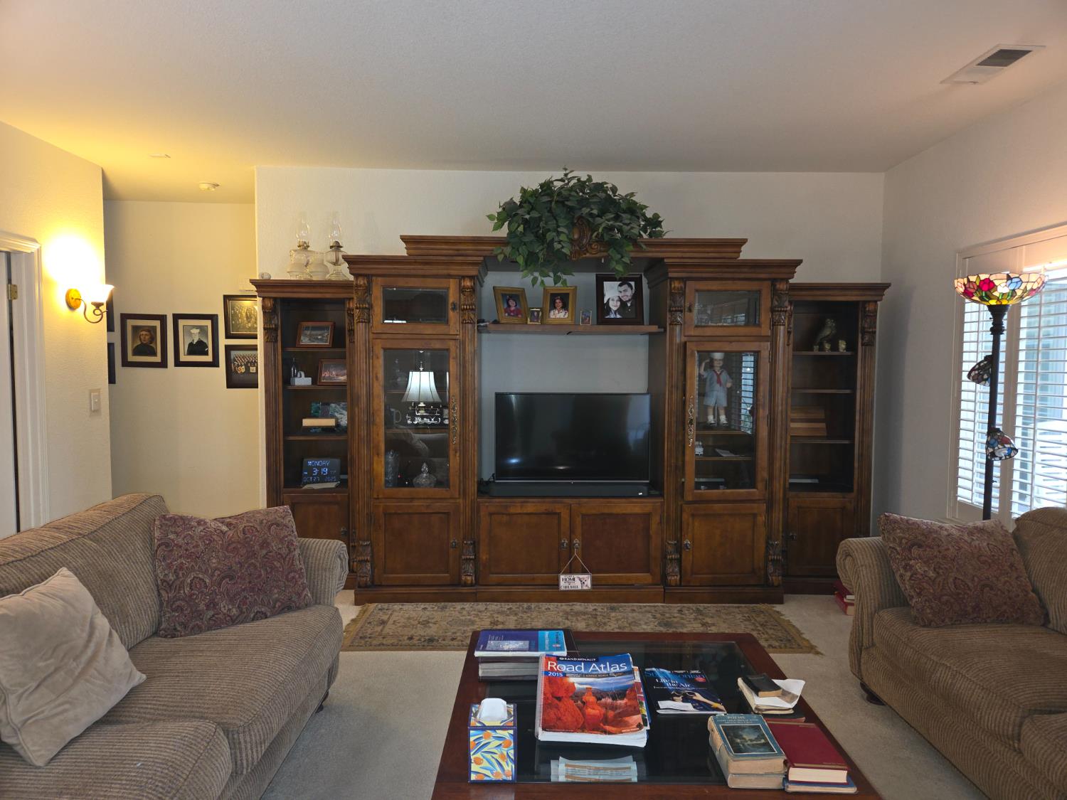 2300 Sierra St #103, Kingsburg, CA 93631