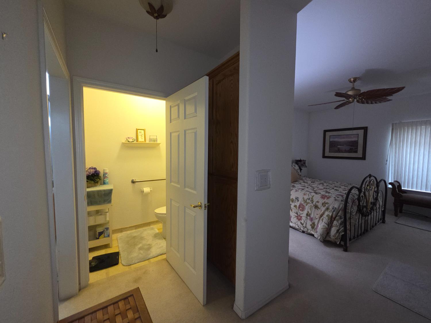 2300 Sierra St #103, Kingsburg, CA 93631