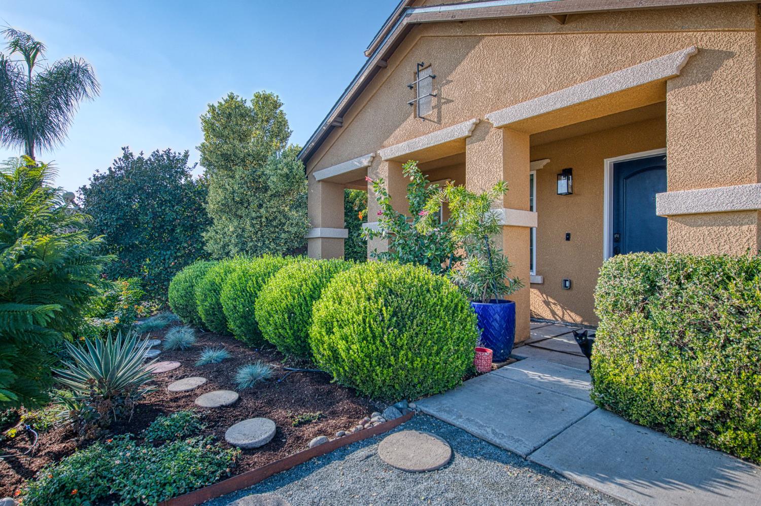 5855 E Platt Ave, Fresno, CA 93727