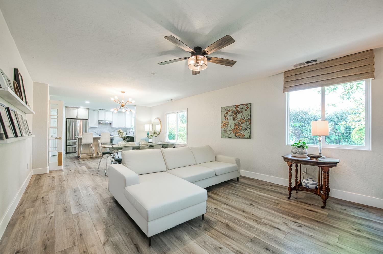 5855 E Platt Ave, Fresno, CA 93727