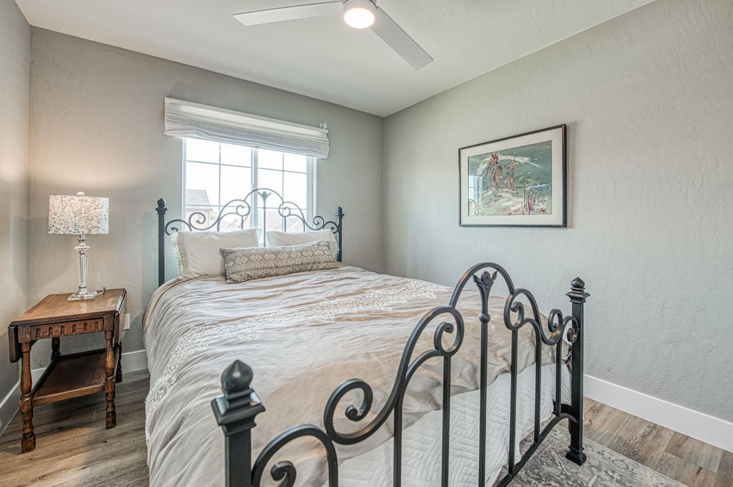 5855 E Platt Ave, Fresno, CA 93727