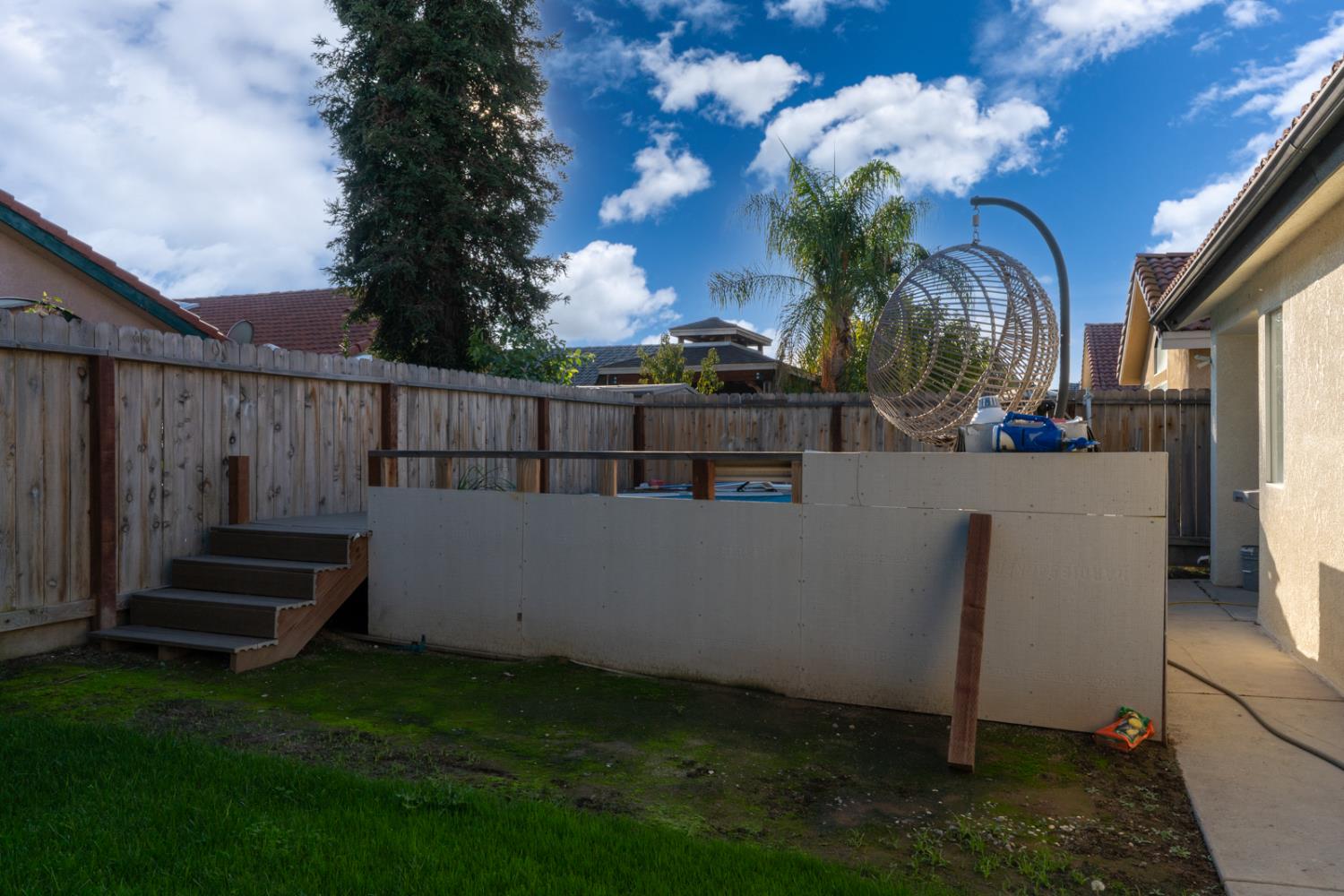 4239 W Cambridge Ave, Fresno, CA 93722