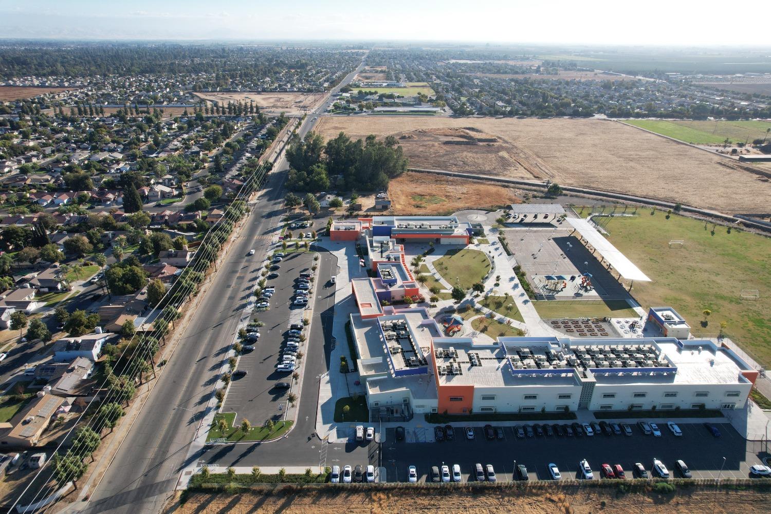 0 0 SEC- Willow & Church Ave, Fresno, CA 93725