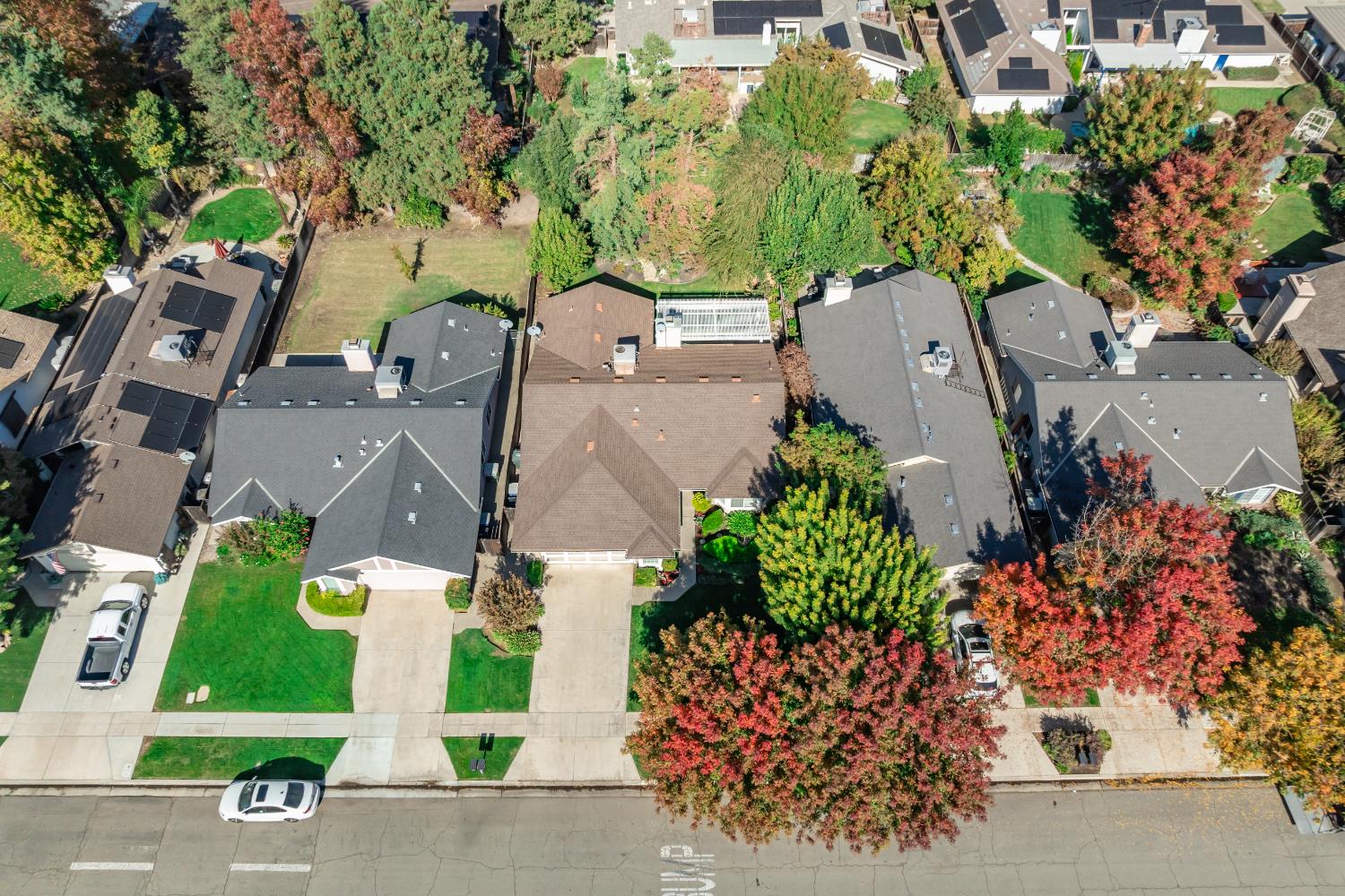 3282 W Spruce Ave, Fresno, CA 93711