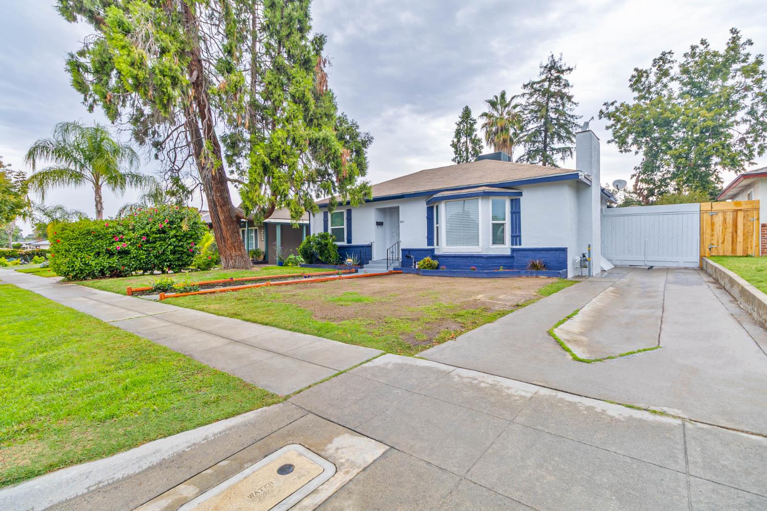 934 W Terrace Ave, Fresno, CA 93705