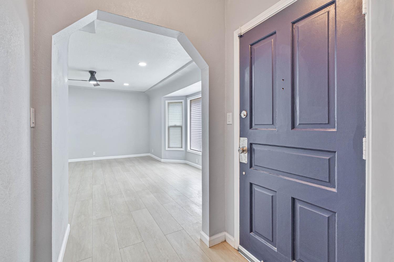 934 W Terrace Ave, Fresno, CA 93705