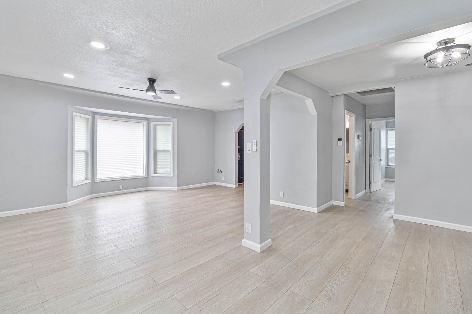 934 W Terrace Ave, Fresno, CA 93705