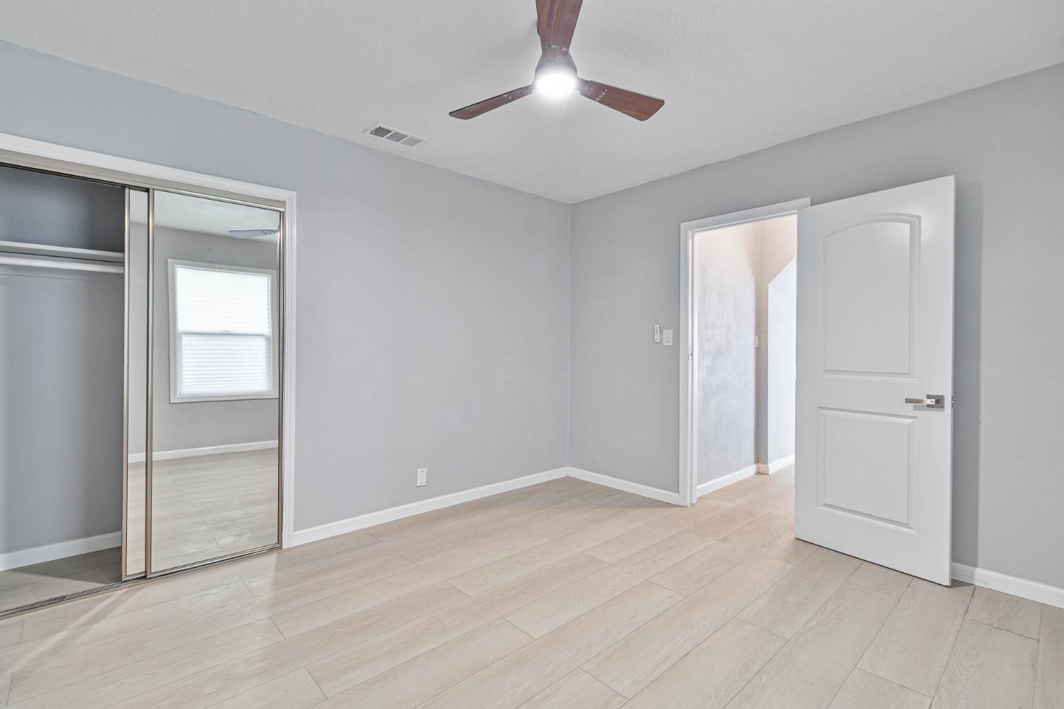 934 W Terrace Ave, Fresno, CA 93705