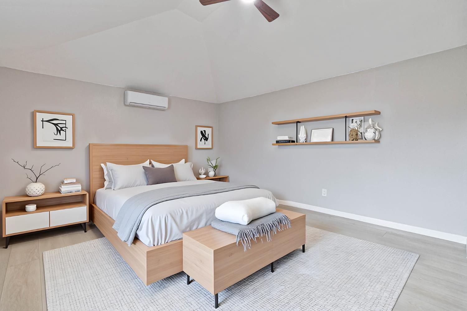 934 W Terrace Ave, Fresno, CA 93705