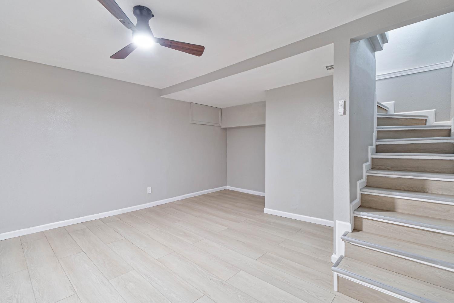 934 W Terrace Ave, Fresno, CA 93705