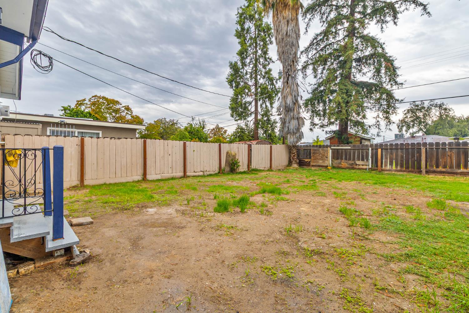 934 W Terrace Ave, Fresno, CA 93705