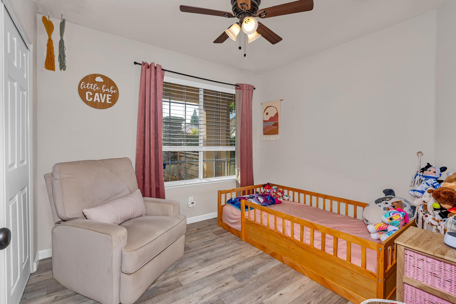 7502 N Trellis Cir, Fresno, CA 93720