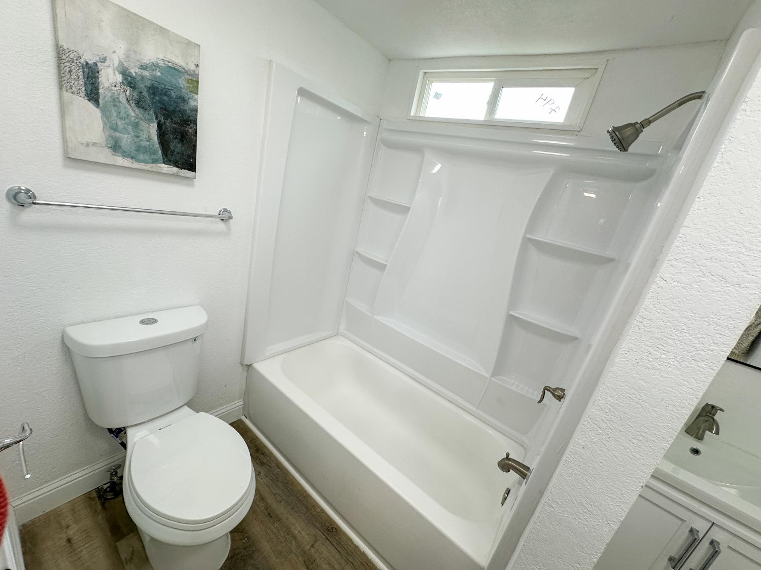 7676 N Fresno St #36, Fresno, CA 93720