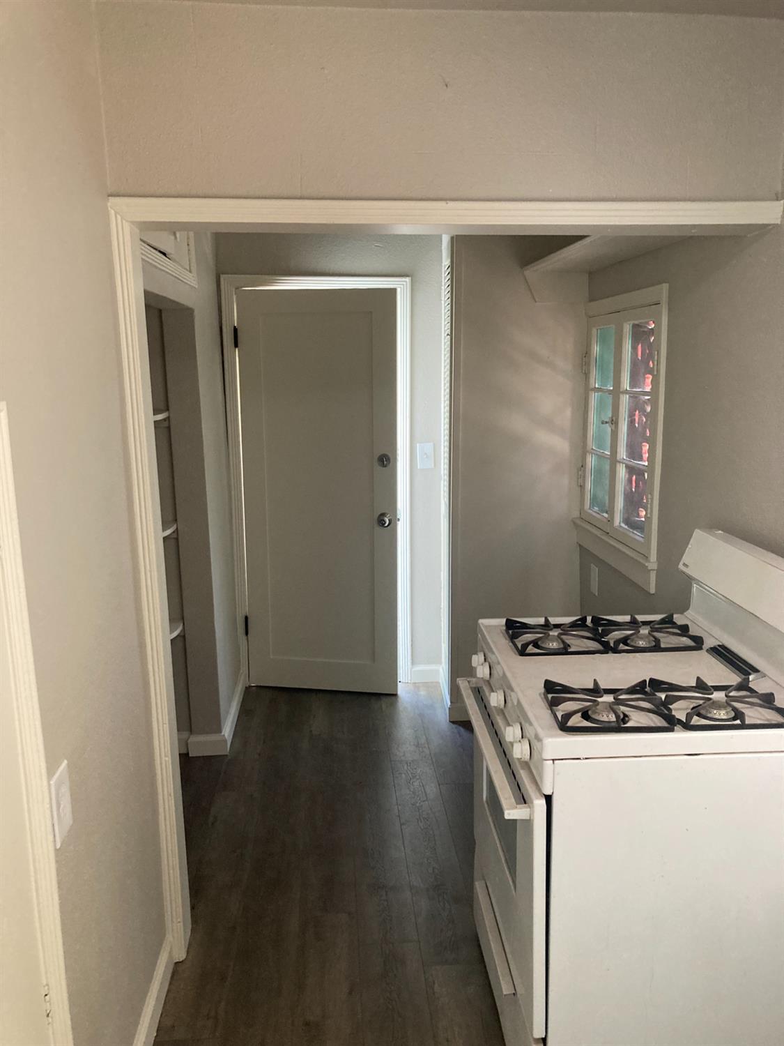 840 E Brown Ave, Fresno, CA 93710