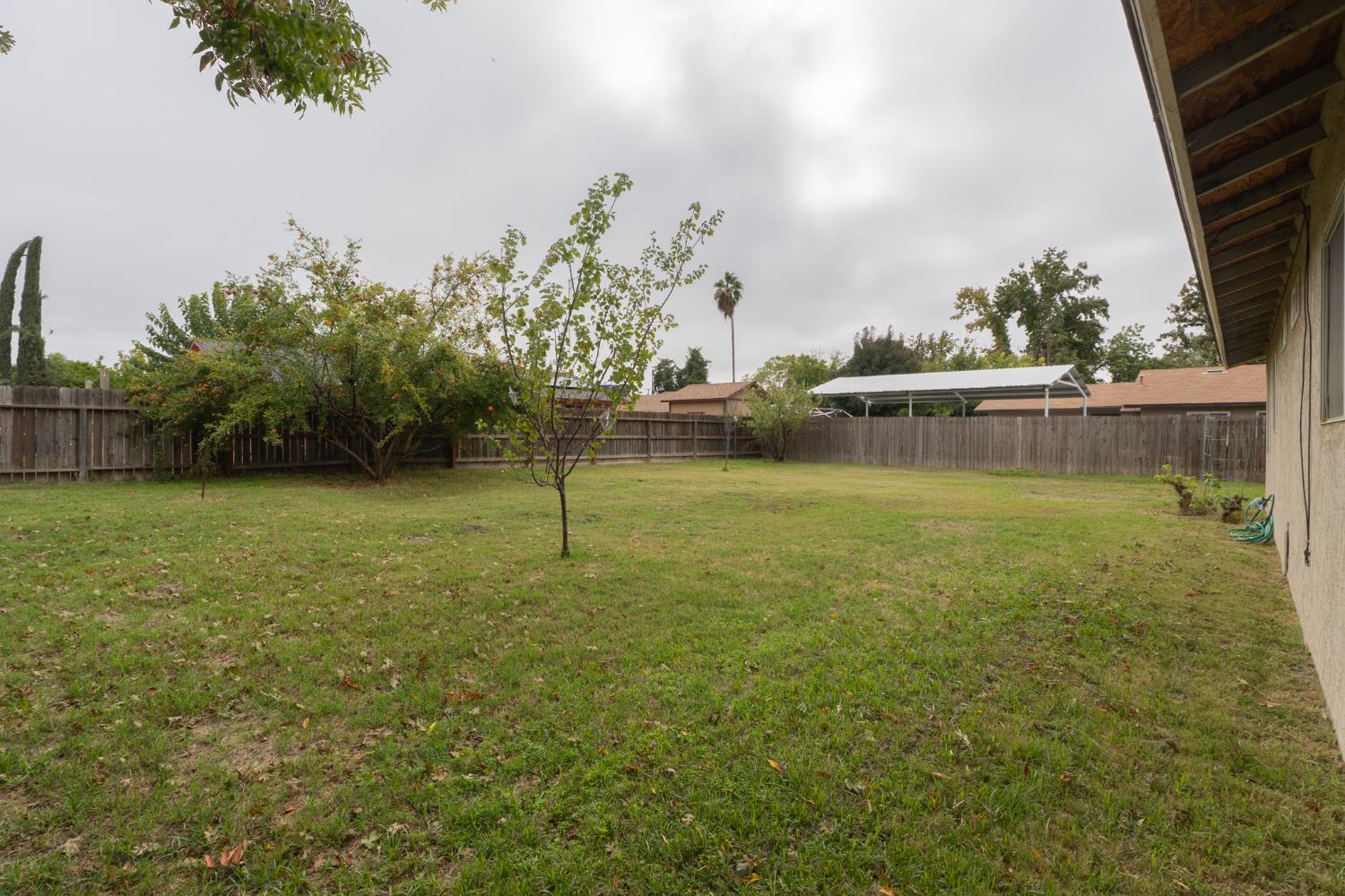 559 Perry Ave, Corcoran, CA 93212