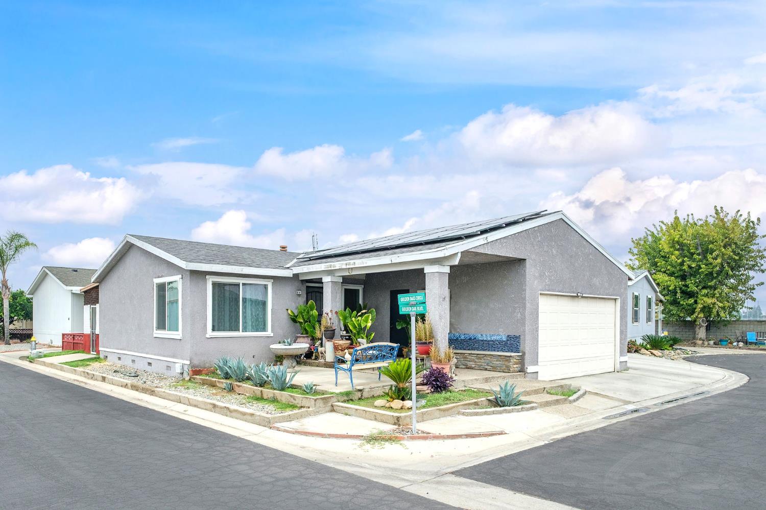 2575 S Willow Ave #44, Fresno, CA 93725